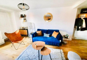 TRENDY one bedroom in the center of Fontainebleau